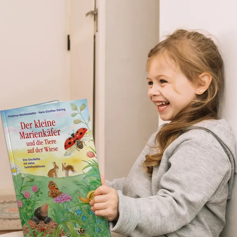 Buch "Der kleine Marienkäfer und die Tiere auf der Wiese", 32 Seiten