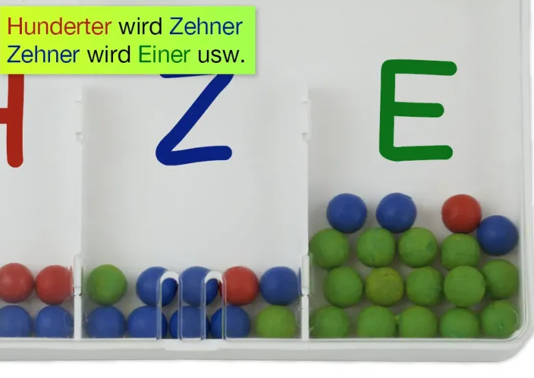 Flüster-Schüttelbox 3-tlg., mit 20 Perlen
