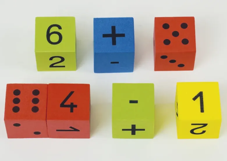 Flüster-Würfel "Mathematik", 32-tlg., 25 mm, in Dose