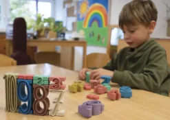 Klassensatz Stapel-Zahlen Montessori-Farben, 8-tlg., in Stapel-Box 