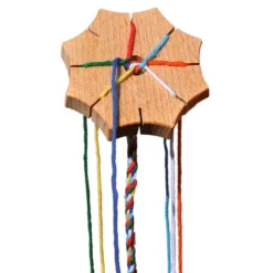 Knüpfstern aus Holz, ca. 8,5 cm ø