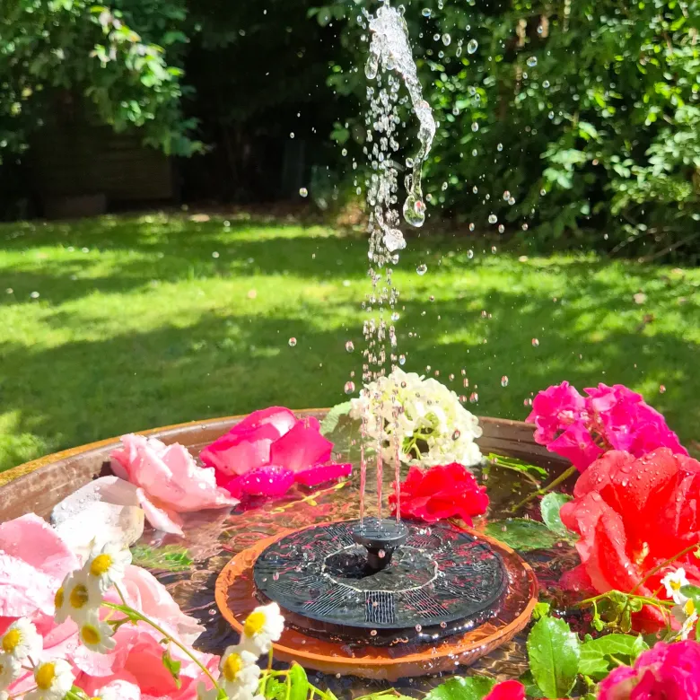 Solar-Brunnen mit 5 Aufsätzen