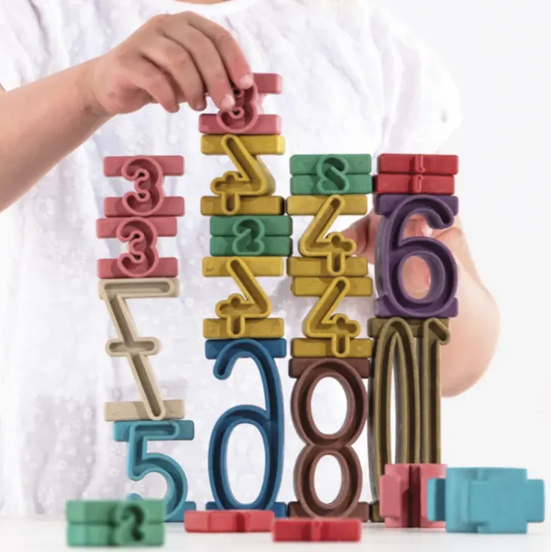 Stapel-Zahlen "Zahl-auf-Zahl", 34-tlg., "Montessori-Farben" "Montessori Premium"