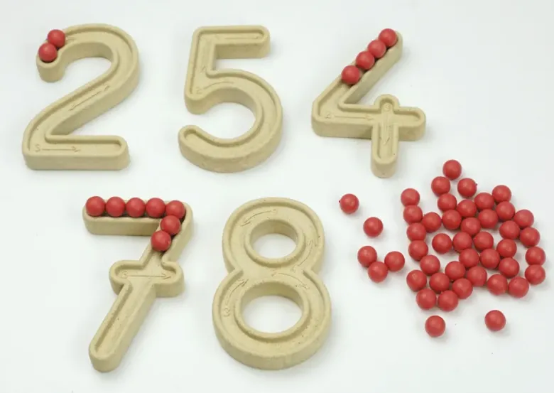 Ziffernsatz 1-10, 7 cm, mit Nut und Kugeln